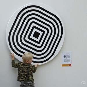 10.2260_Rotating Discs_001