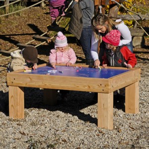 4.24457_Drawing Table_001